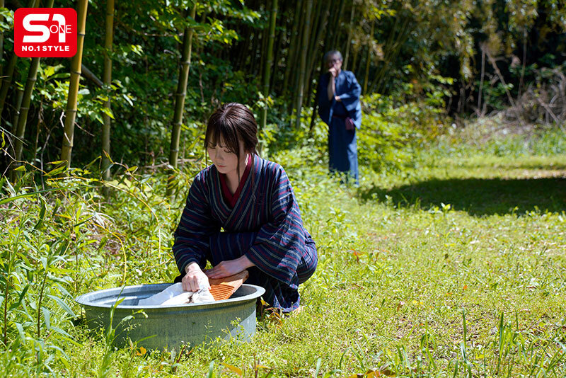 Thánh nữ làng quê đáng thương là chỗ xả của tất cả đàn ông Miru